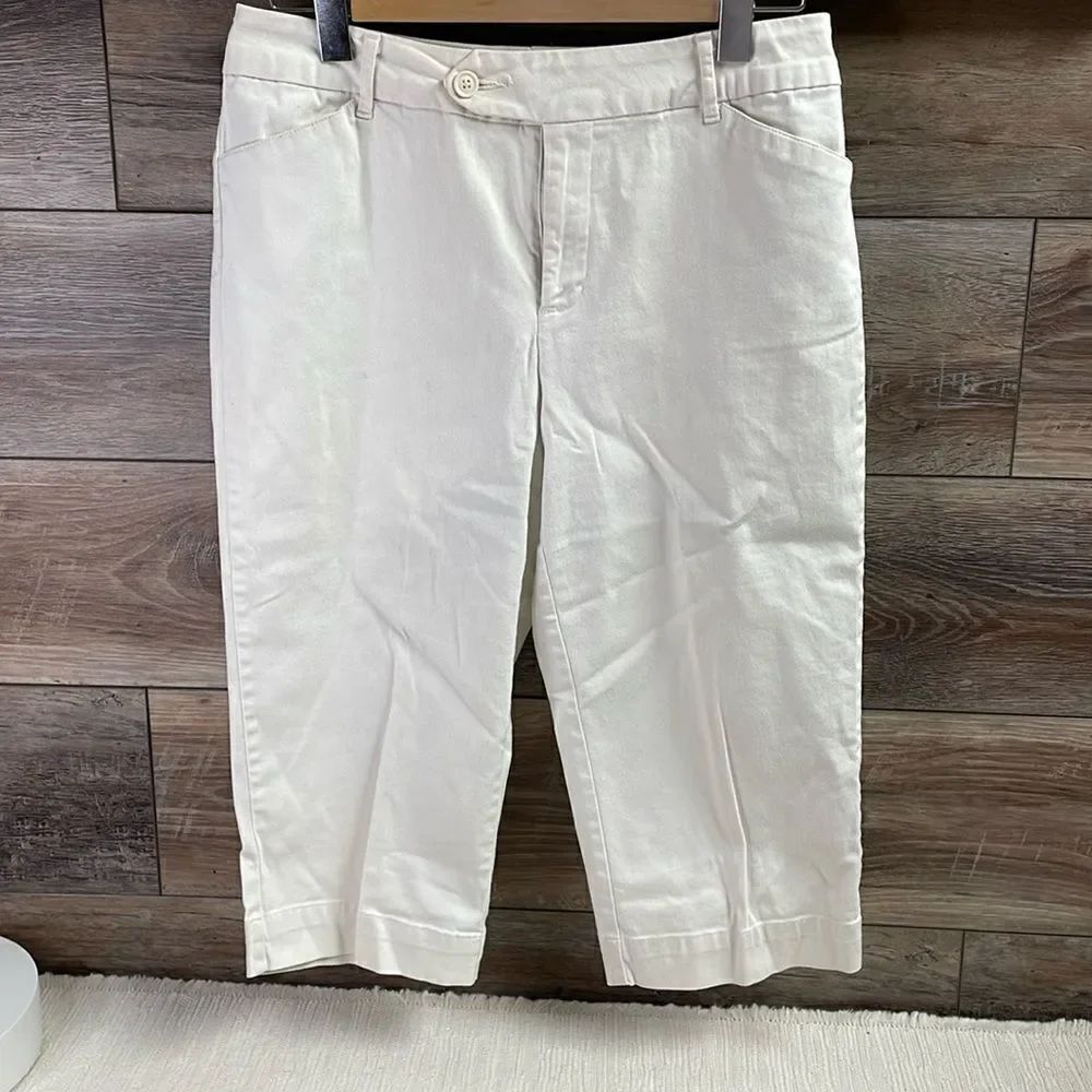 ST. JOHNS BAY Ladies Off White Cotton Stretch Capri Pants Button Zip Size 10P